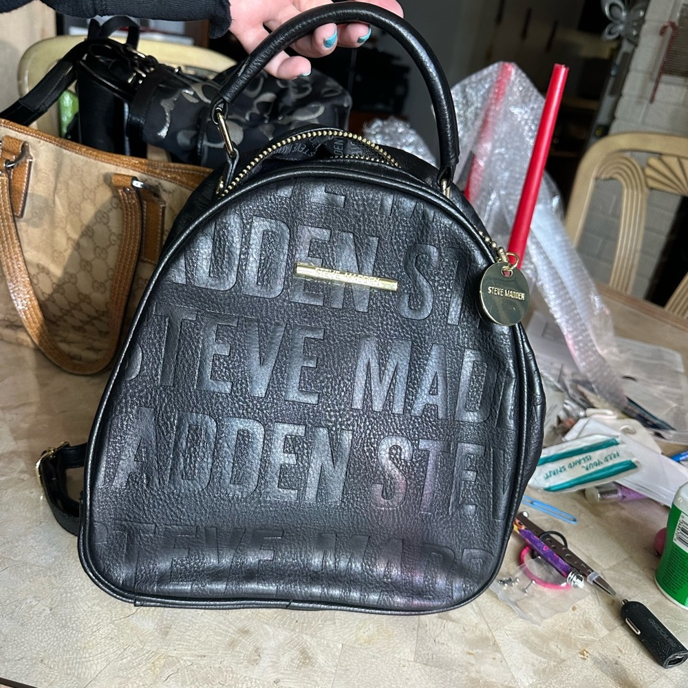 STEVE MADDEN small book bag